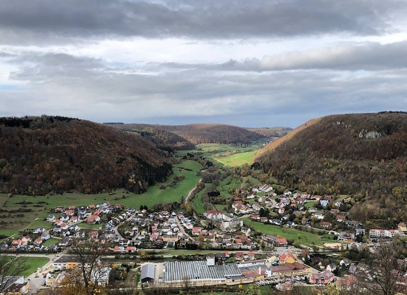 Ruine Hassenburg, Germany